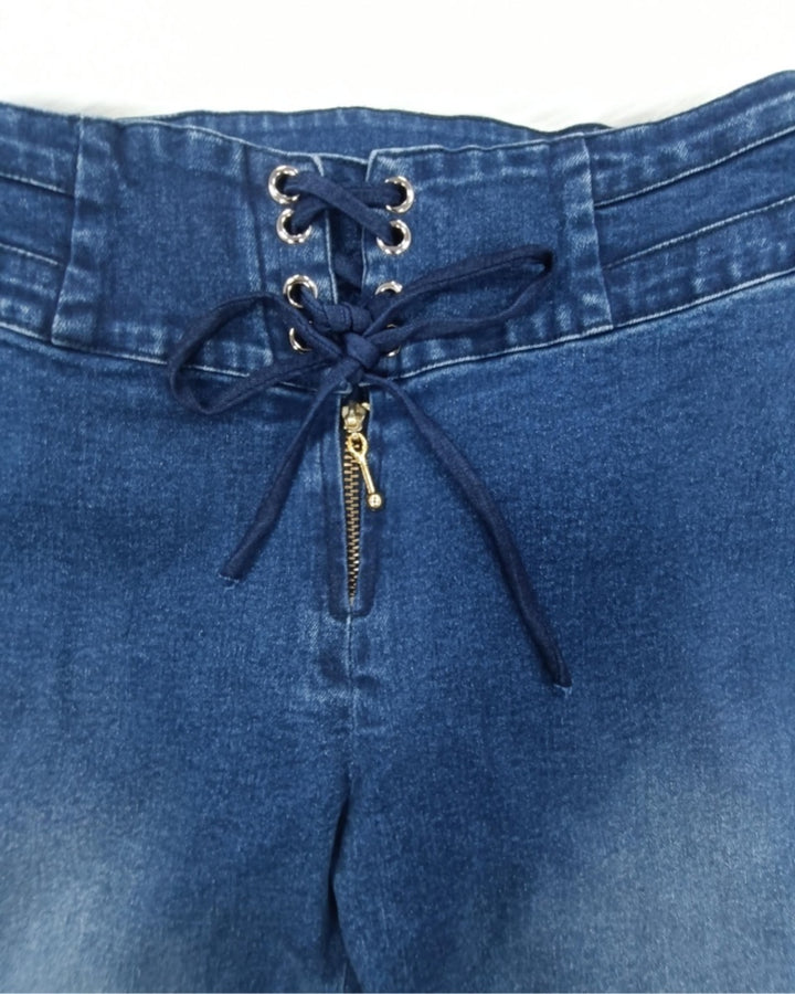 Curvy Stretch Washed Front Skinny Jeans mit Schnürung für Damen