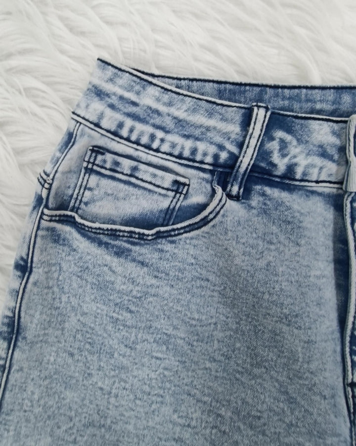 Weite Jeans mit Blumenmuster und Spitze für Damen