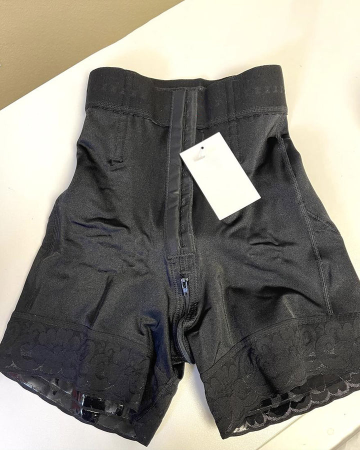 Shapshe® Hochsitzende Figurformende Shorts mit Po-Lift und Reißverschluss