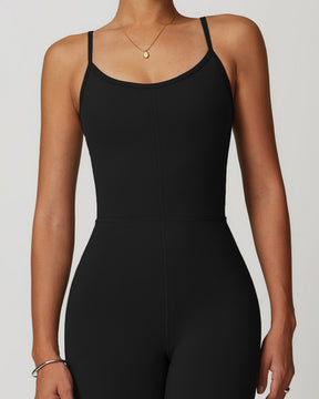 Ausgestellte Hose und Hosenträger für Damen Einteiliger Jumpsuit mit Ausgehöhlter Rückseite