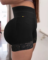 Kolumbianische Gürtel Spitze Nähte Po-Lifter Front Schnalle Shapewear Shorts