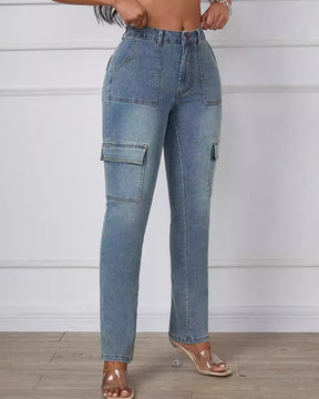 Skinny Jeans mit Geradem Bein und Hohem Stretchanteil und Mehreren Taschen