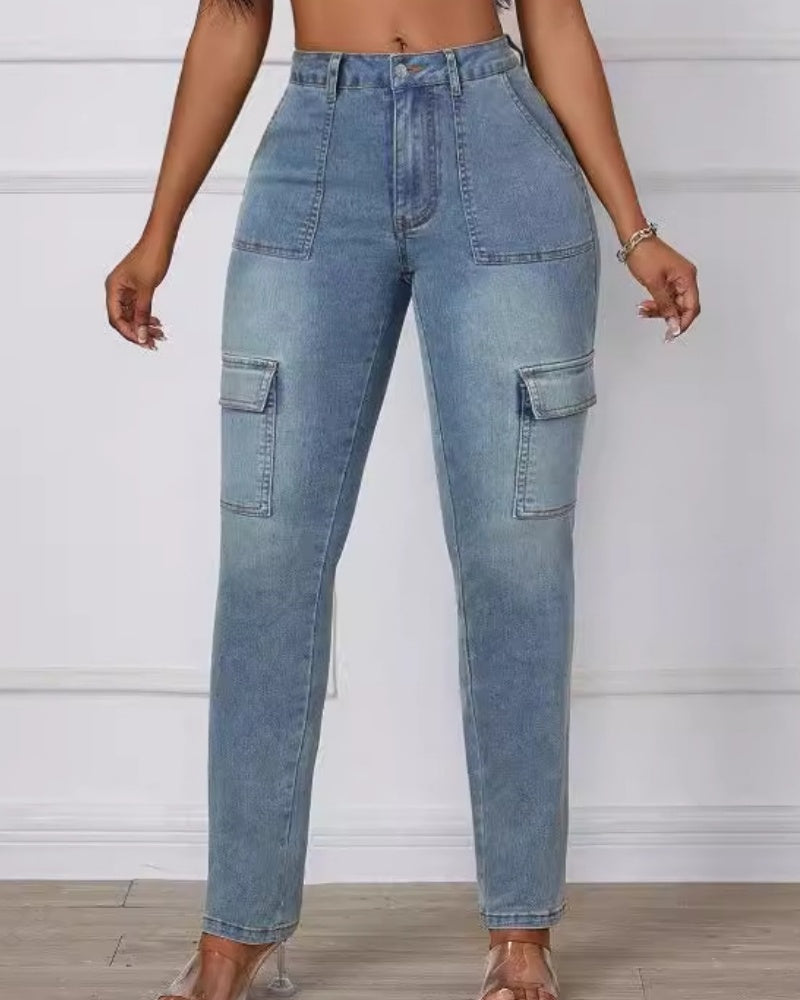 Skinny Jeans mit Geradem Bein und Hohem Stretchanteil und Mehreren Taschen