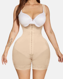 Schlankere Po-Lifter-Shapewear mit hoher Taille und Kompression