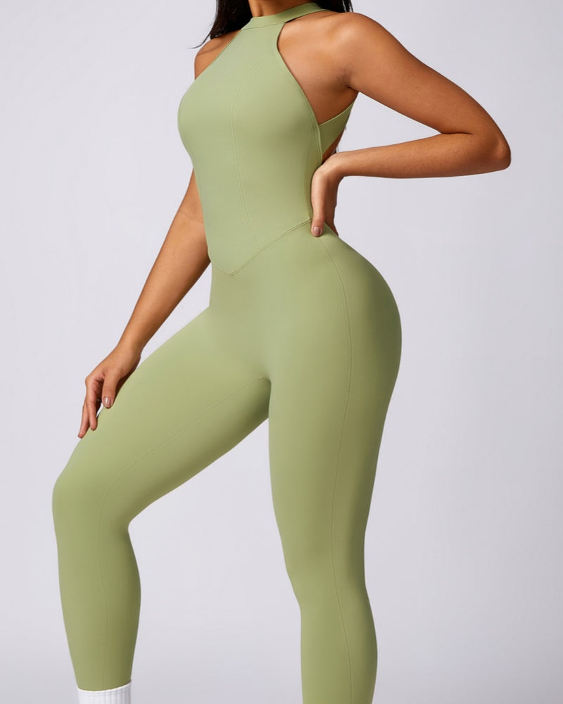 Pfirsichfarbener Hüfthebender und Schöner Schnelltrocknender Yoga Jumpsuit mit Rücken