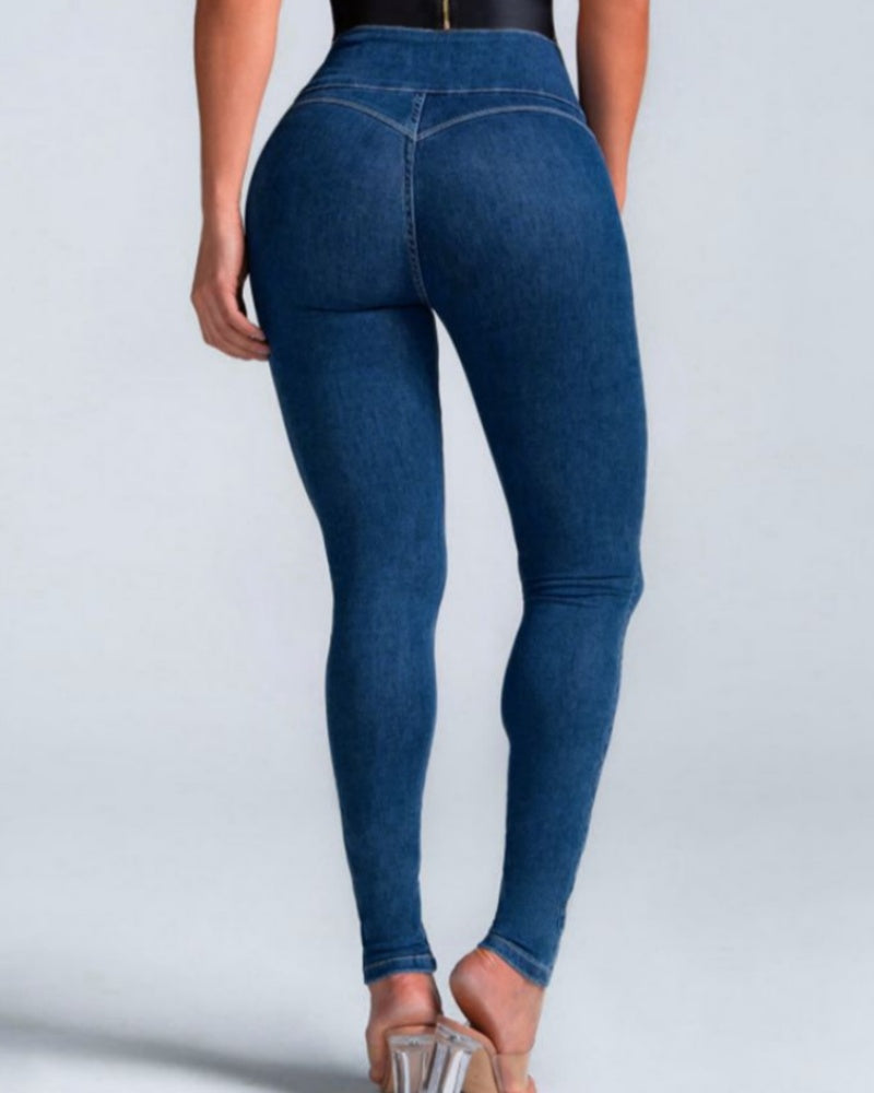 Sexy Skinny Jeans mit Hoher Taille und Schmaler Passform und Mehreren Knöpfen