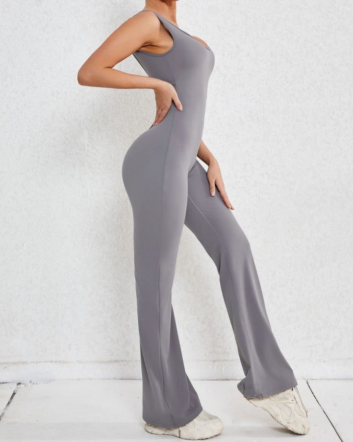 Sportlicher Yoga-Jumpsuit mit Ausgestelltem Bein und Hohlem Rücken