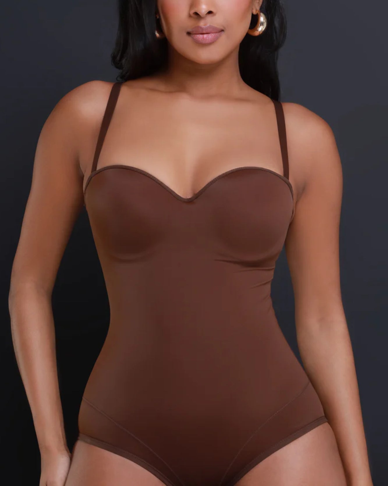 Damen Glatte Bauchkontrolle Körbchen-Brust Tanga Shapewear Bodysuit