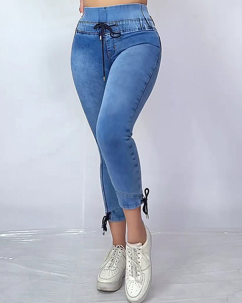 Damen Skinny Jeans mit elastischem Bund und mittlerer Elastizität und hoher Taille