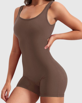 Sexy rückenfreier One Shoulder Bodysuit ohne Ärmel mit Dreiviertel-Hosen