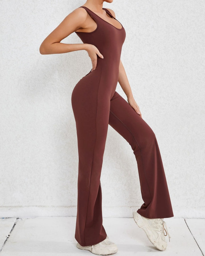 Sportlicher Yoga-Jumpsuit mit Ausgestelltem Bein und Hohlem Rücken