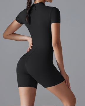 Damen Stehkragen Shorts Jumpsuit Reißverschluss Vorne Kurzärmelig Stretch Sports Strampler