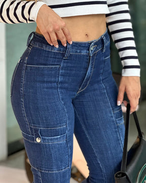 Super Dehnbare und Superweiche Röhrenjeans Für Einen Schlankeren Look