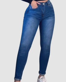 Po-Lift Jeans mit hoher Taille und internem Gürtel