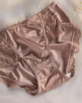 Spitze Sexy Mid-Taille Satin Antibakteriell-Schritt Atmungsaktive Unterwäsche