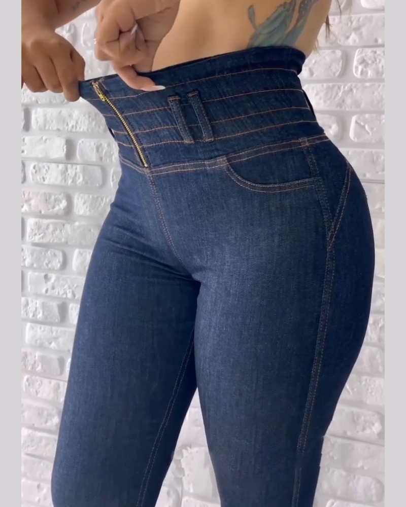 Dehnbare Jeans mit hohem Bund und Reißverschluss vorne