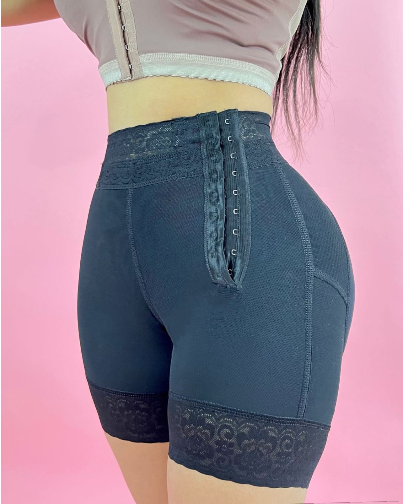 Bauchkontrollierende Shaper Shorts für Damen